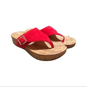 Vionic Cork Platform Red Sandals - size 9